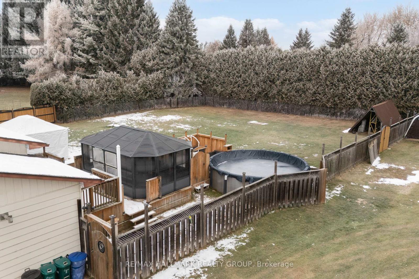 1050 Barnett Drive, Ottawa, Ontario  K4C 1C7 - Photo 27 - X12577122