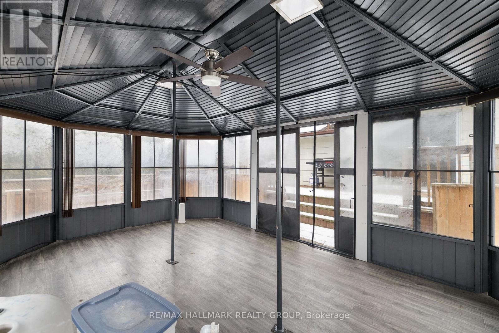 1050 Barnett Drive, Ottawa, Ontario  K4C 1C7 - Photo 28 - X12577122