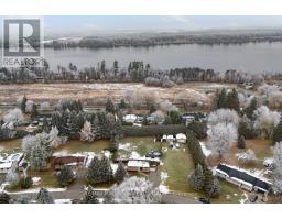 1050 BARNETT DRIVE, Ottawa, Ontario