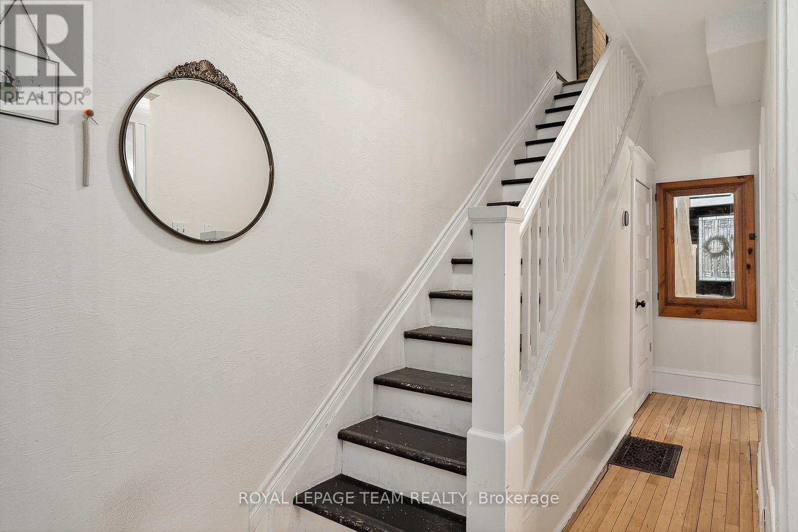 324 Osgoode Street, Ottawa, Ontario  K1N 6T2 - Photo 16 - X12577148