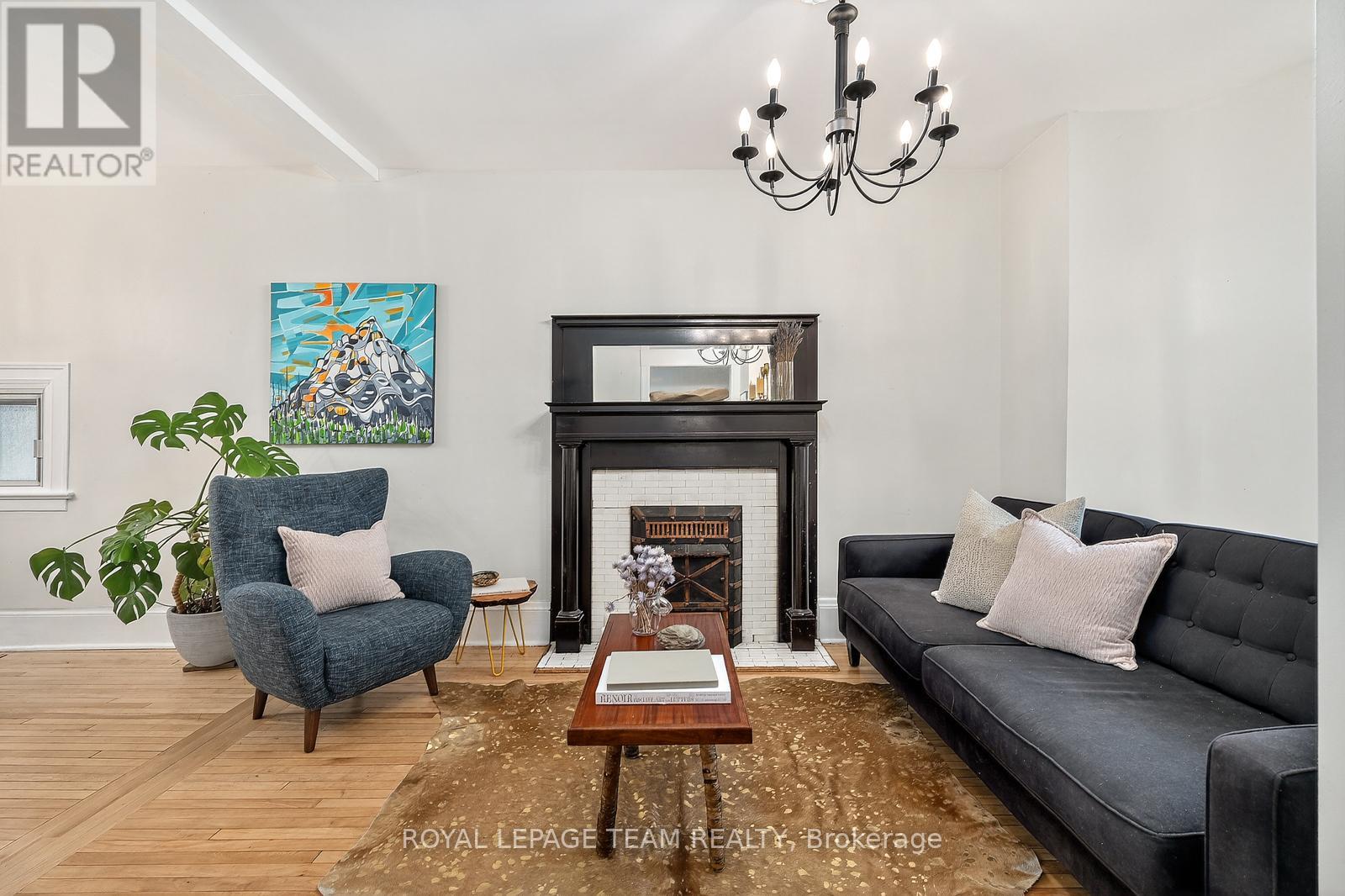 324 Osgoode Street, Ottawa, Ontario  K1N 6T2 - Photo 5 - X12577148