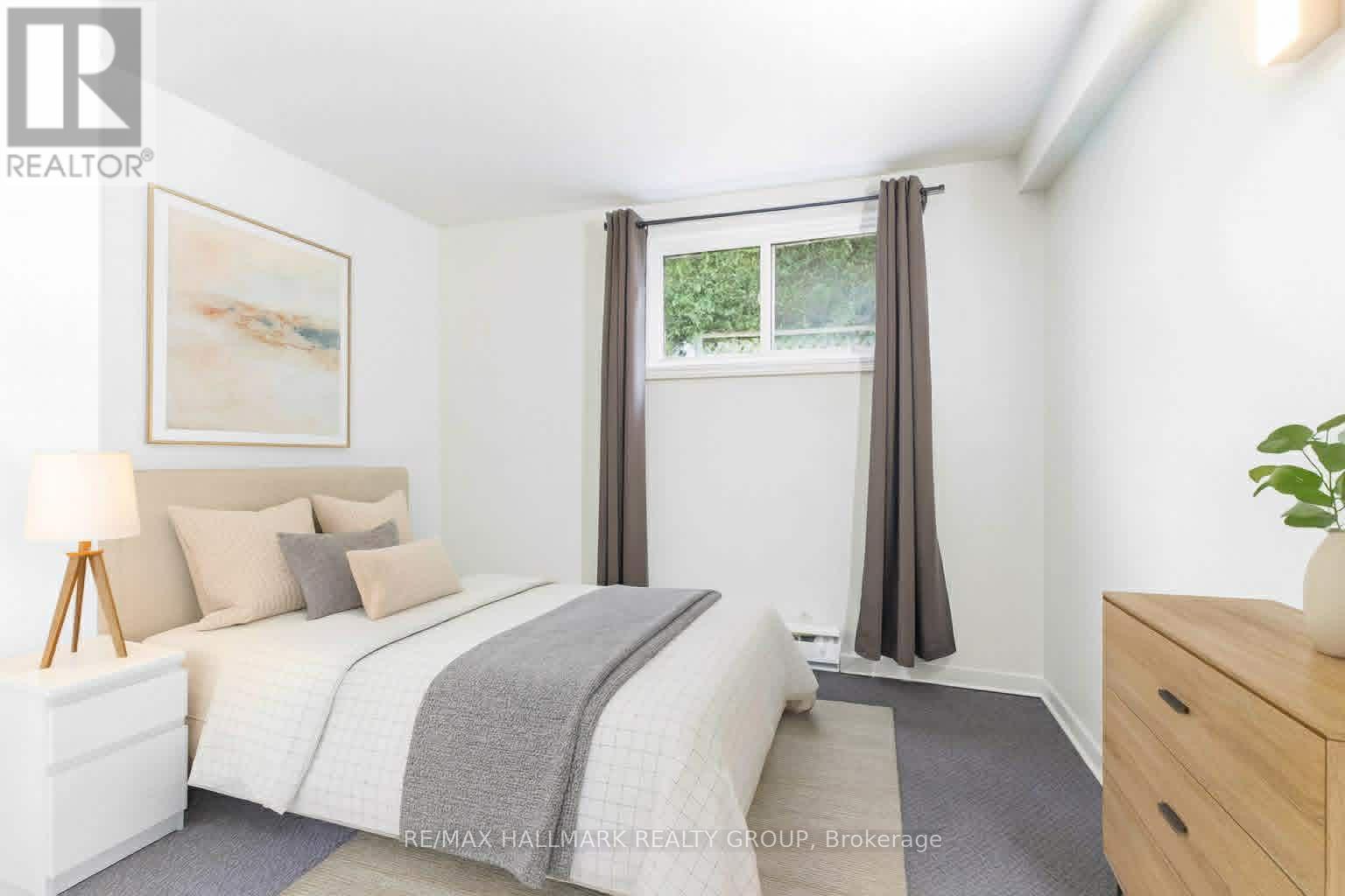 B - 1320 St Jean Street, Ottawa, Ontario  K1C 1N8 - Photo 10 - X12572752