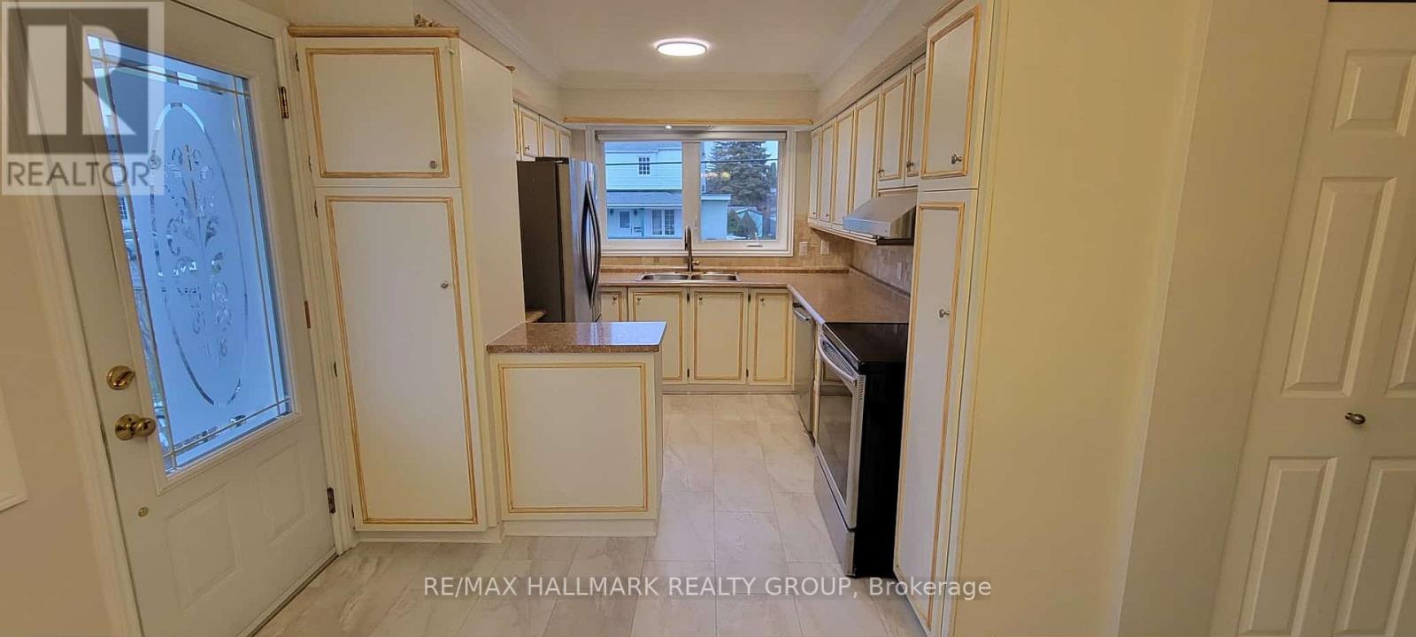 A - 1320 St Jean Street, Ottawa, Ontario  K1C 1N8 - Photo 3 - X12572756