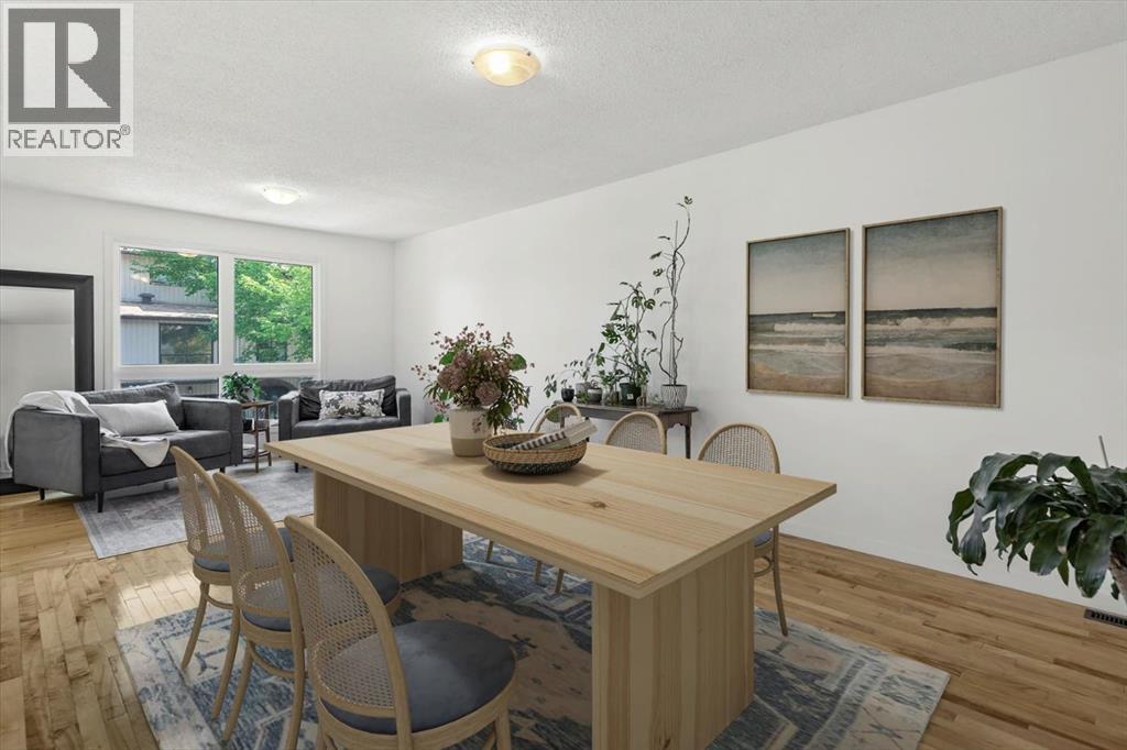 2 Canterbury Gardens Sw, Calgary, Alberta  T2W 2S9 - Photo 5 - A2255220