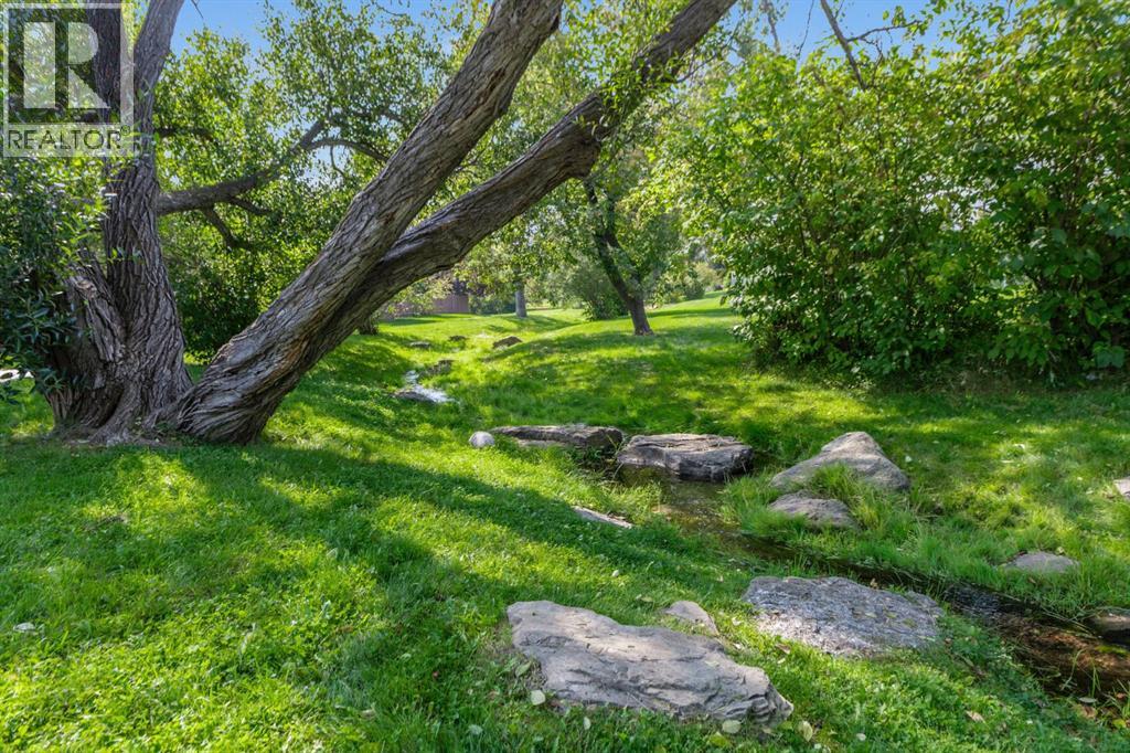 2 Canterbury Gardens Sw, Calgary, Alberta  T2W 2S9 - Photo 38 - A2255220