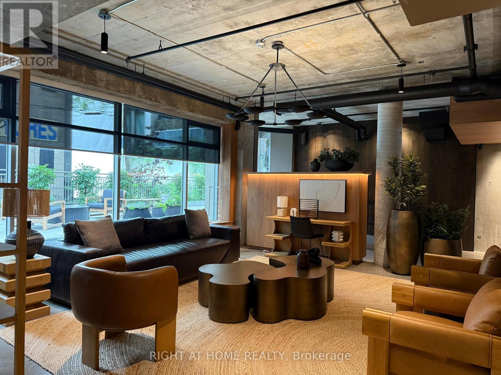 301 - 29 Camden Street, Toronto, Ontario  M5V 1V2 - Photo 10 - C12577118