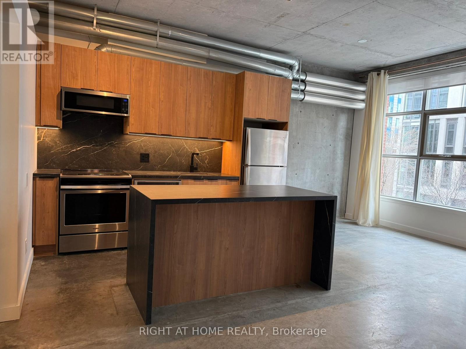 301 - 29 Camden Street, Toronto, Ontario  M5V 1V2 - Photo 28 - C12577118