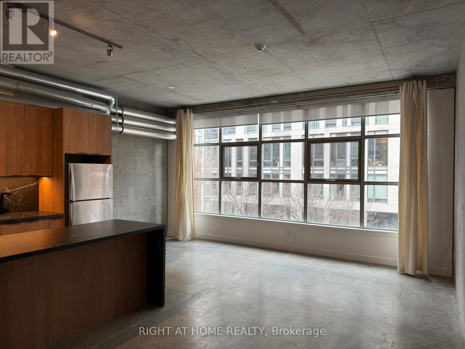 301 - 29 Camden Street, Toronto, Ontario  M5V 1V2 - Photo 29 - C12577118