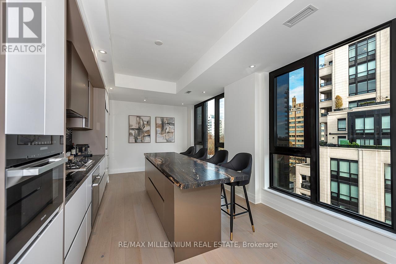 703 - 2 Forest Hill, Toronto, Ontario  M4V 0B7 - Photo 13 - C12577152