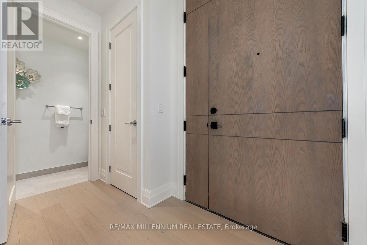 703 - 2 Forest Hill, Toronto, Ontario  M4V 0B7 - Photo 2 - C12577152