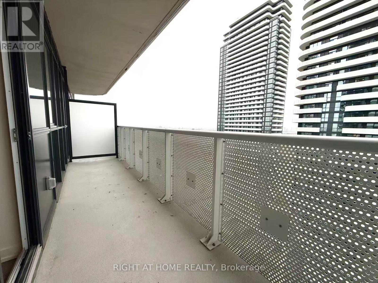 2801 - 8 Interchange Way, Vaughan, Ontario  L4K 0R2 - Photo 19 - N12577126