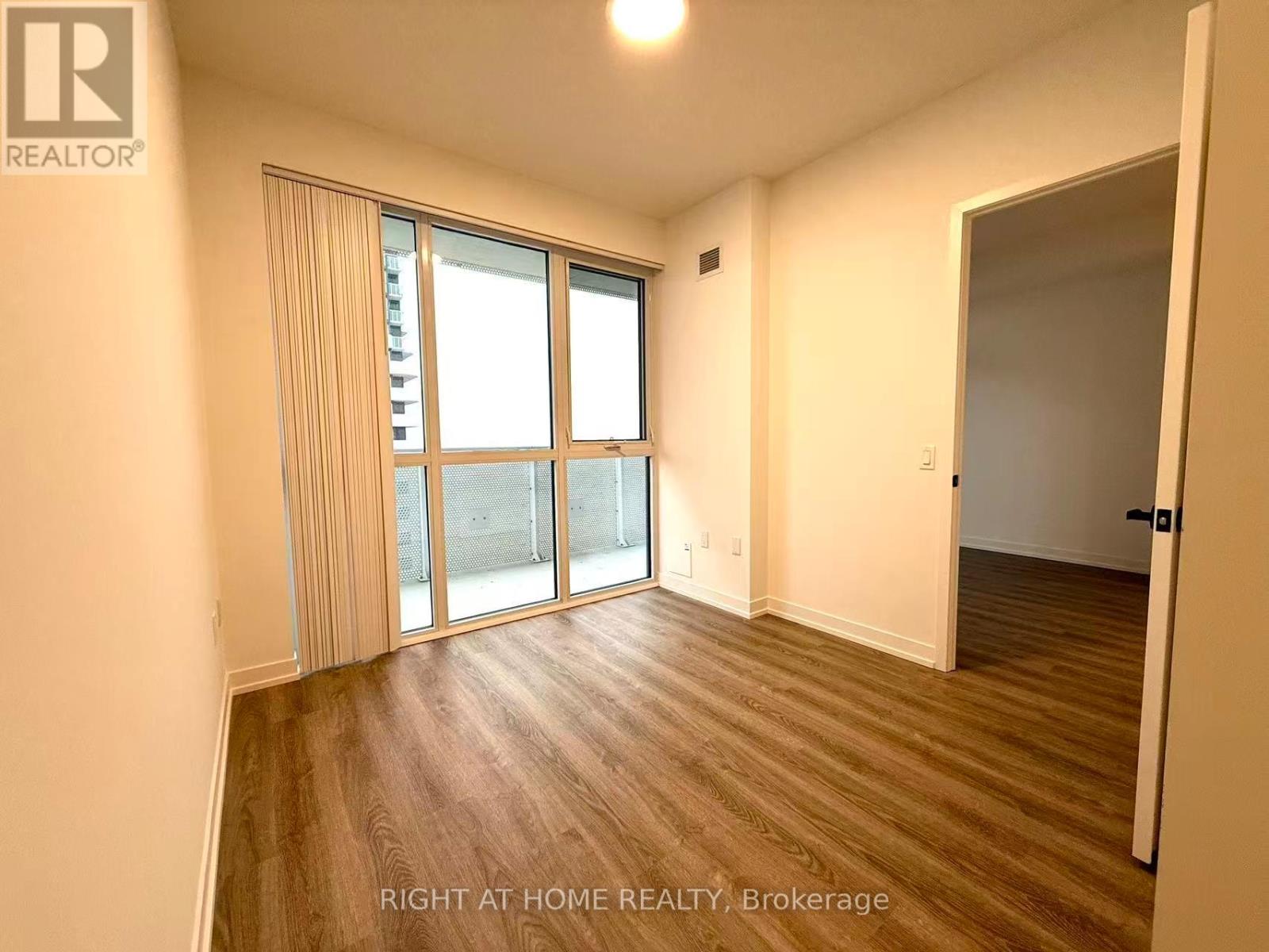 2801 - 8 Interchange Way, Vaughan, Ontario  L4K 0R2 - Photo 21 - N12577126