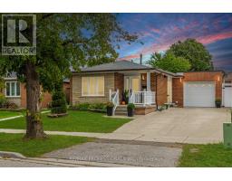 108 AVENING DRIVE, Toronto, Ontario