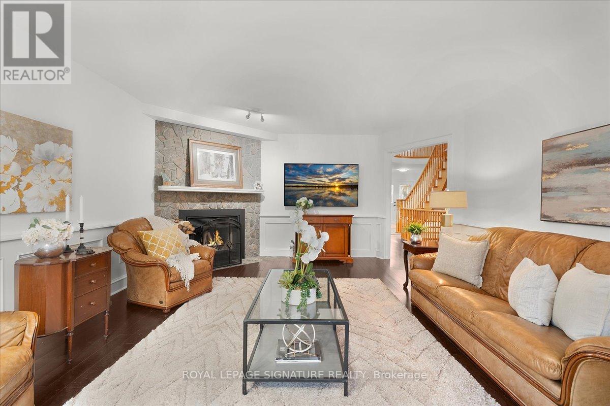 1093 Senlac Court, Mississauga, Ontario  L5V 1B8 - Photo 18 - W12577158