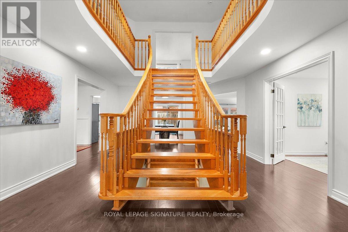 1093 Senlac Court, Mississauga, Ontario  L5V 1B8 - Photo 22 - W12577158