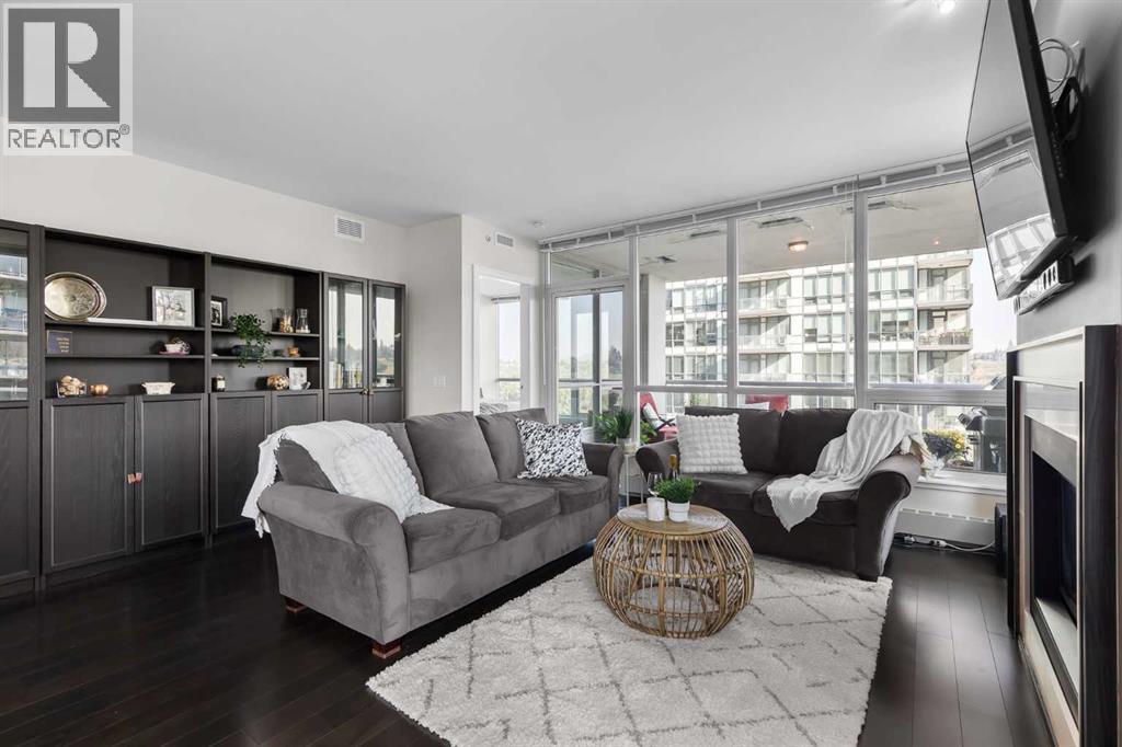 923, 222 Riverfront Avenue Sw, Calgary, Alberta  T2P 0X2 - Photo 3 - A2253133