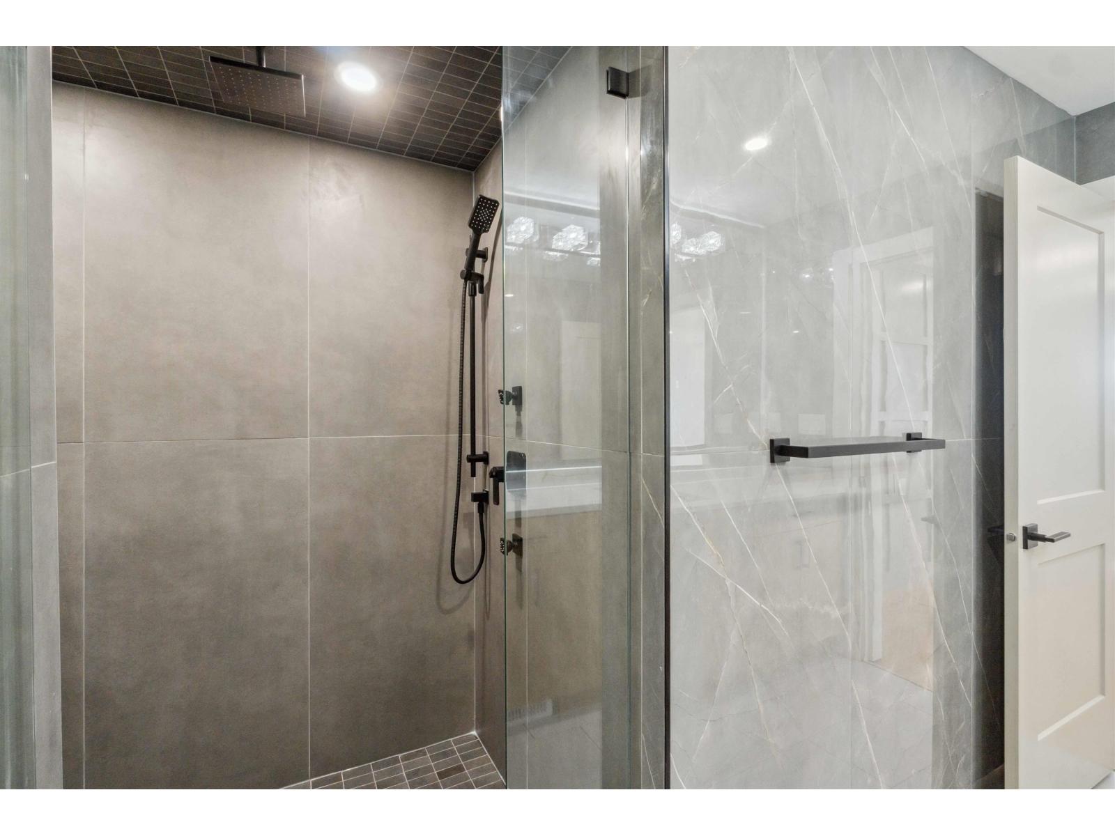 34064 Parr Avenue, Mission, British Columbia  V2V 0J5 - Photo 36 - R2970679