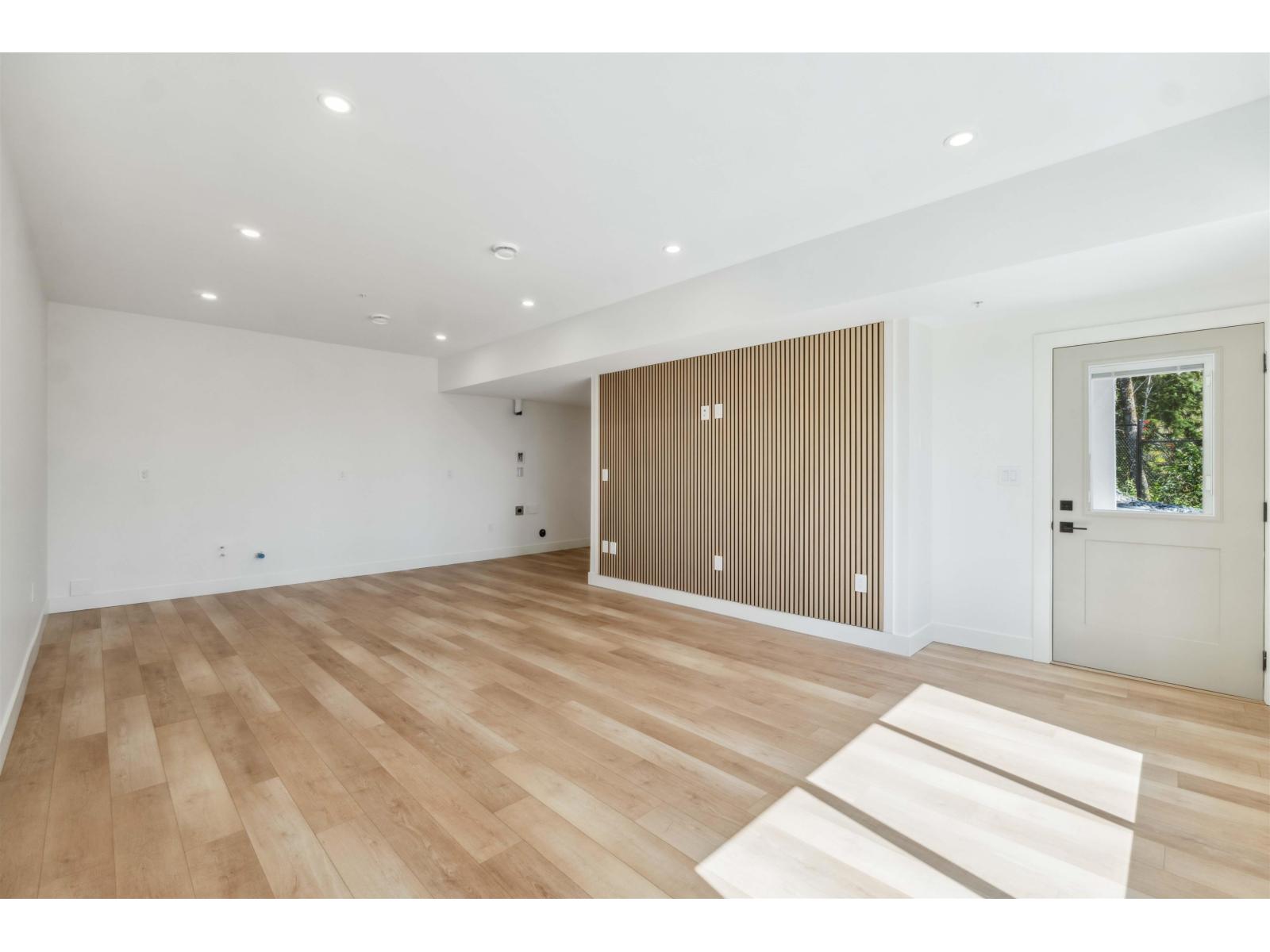 34064 Parr Avenue, Mission, British Columbia  V2V 0J5 - Photo 15 - R2970679