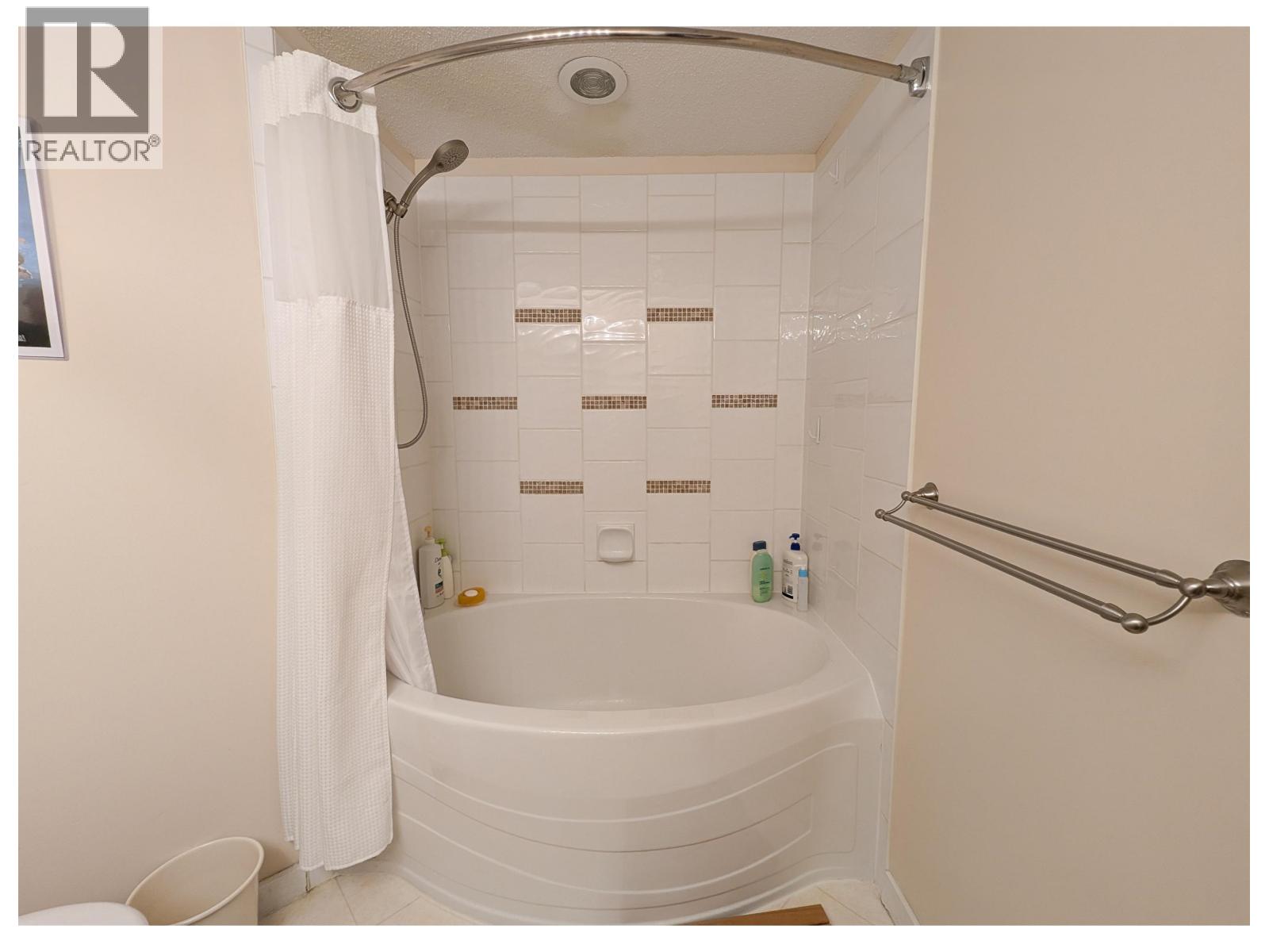 210 2958 Silver Springs Boulevard, Coquitlam, British Columbia  V3E 3R9 - Photo 15 - R3070174