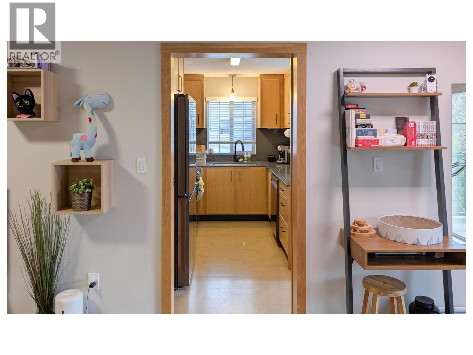 210 2958 Silver Springs Boulevard, Coquitlam, British Columbia  V3E 3R9 - Photo 5 - R3070174