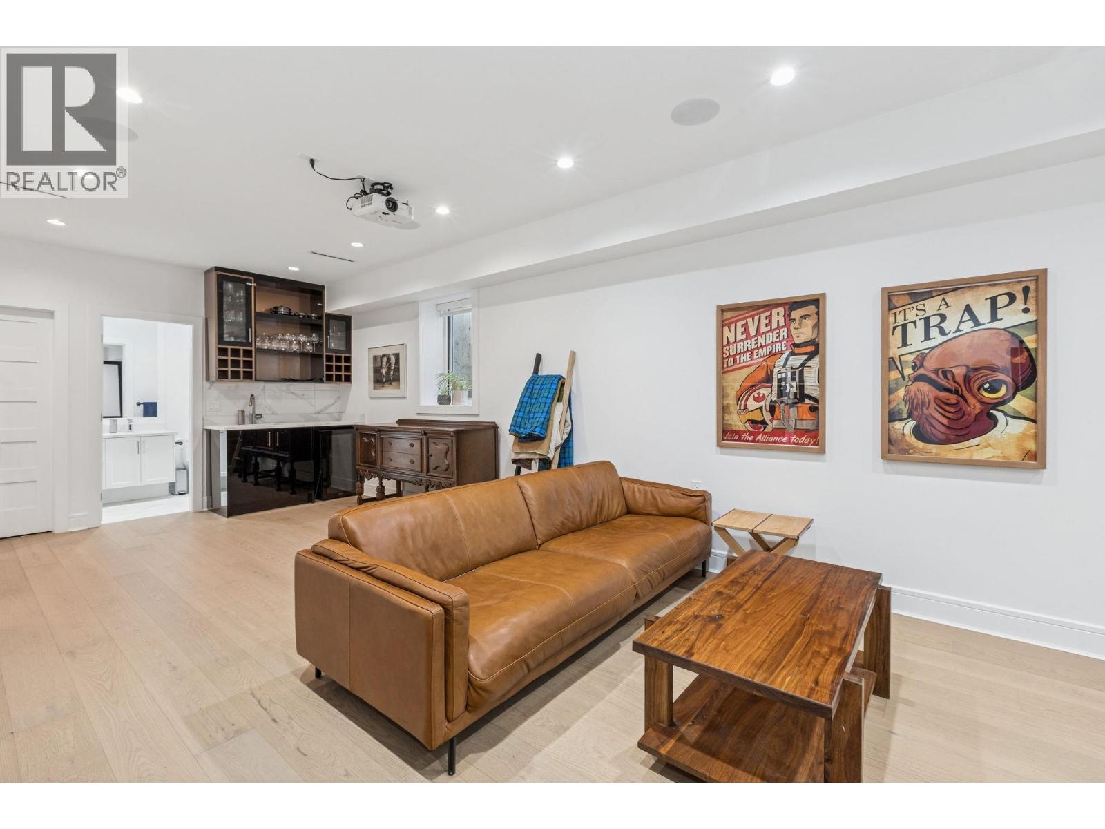 366 W Keith Road, North Vancouver, British Columbia  V7M 1M1 - Photo 17 - R3070205