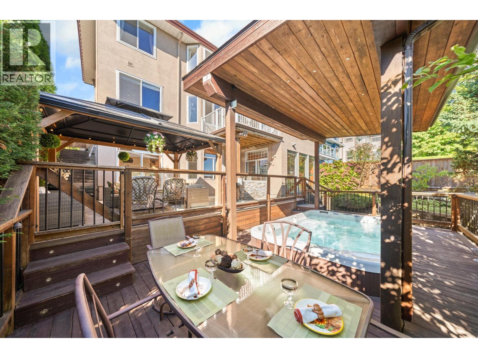 2258 Sorrento Drive, Coquitlam, British Columbia  V3K 6P4 - Photo 35 - R3070195