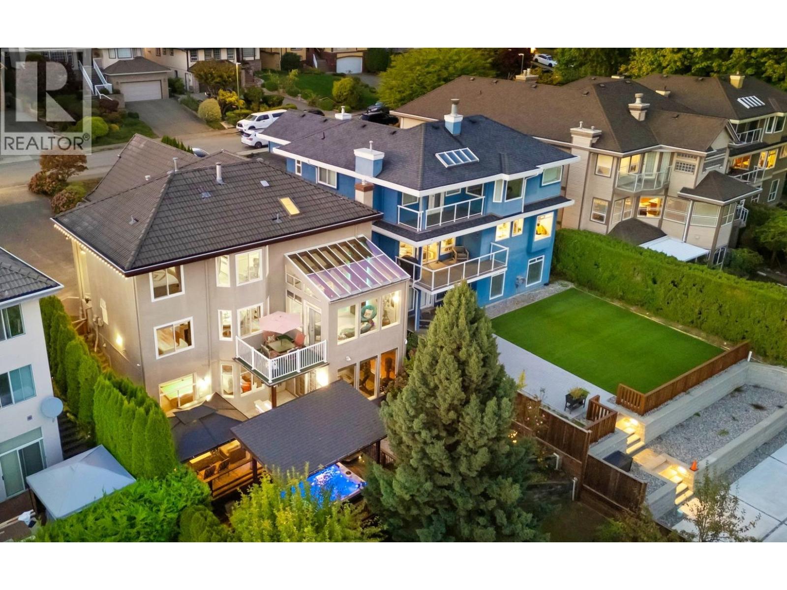 2258 Sorrento Drive, Coquitlam, British Columbia  V3K 6P4 - Photo 38 - R3070195