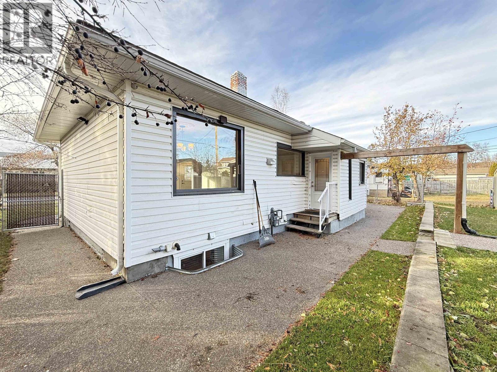 2365 Laurier Crescent, Prince George, British Columbia  V2M 2A9 - Photo 6 - R3048843