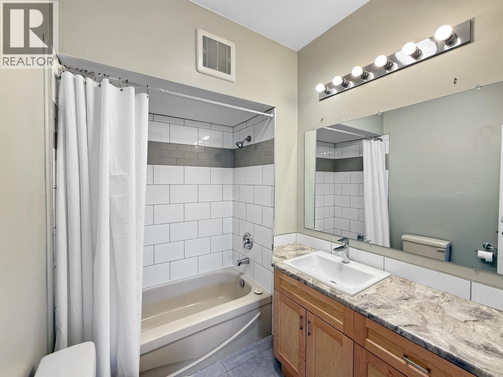 2365 Laurier Crescent, Prince George, British Columbia  V2M 2A9 - Photo 24 - R3048843