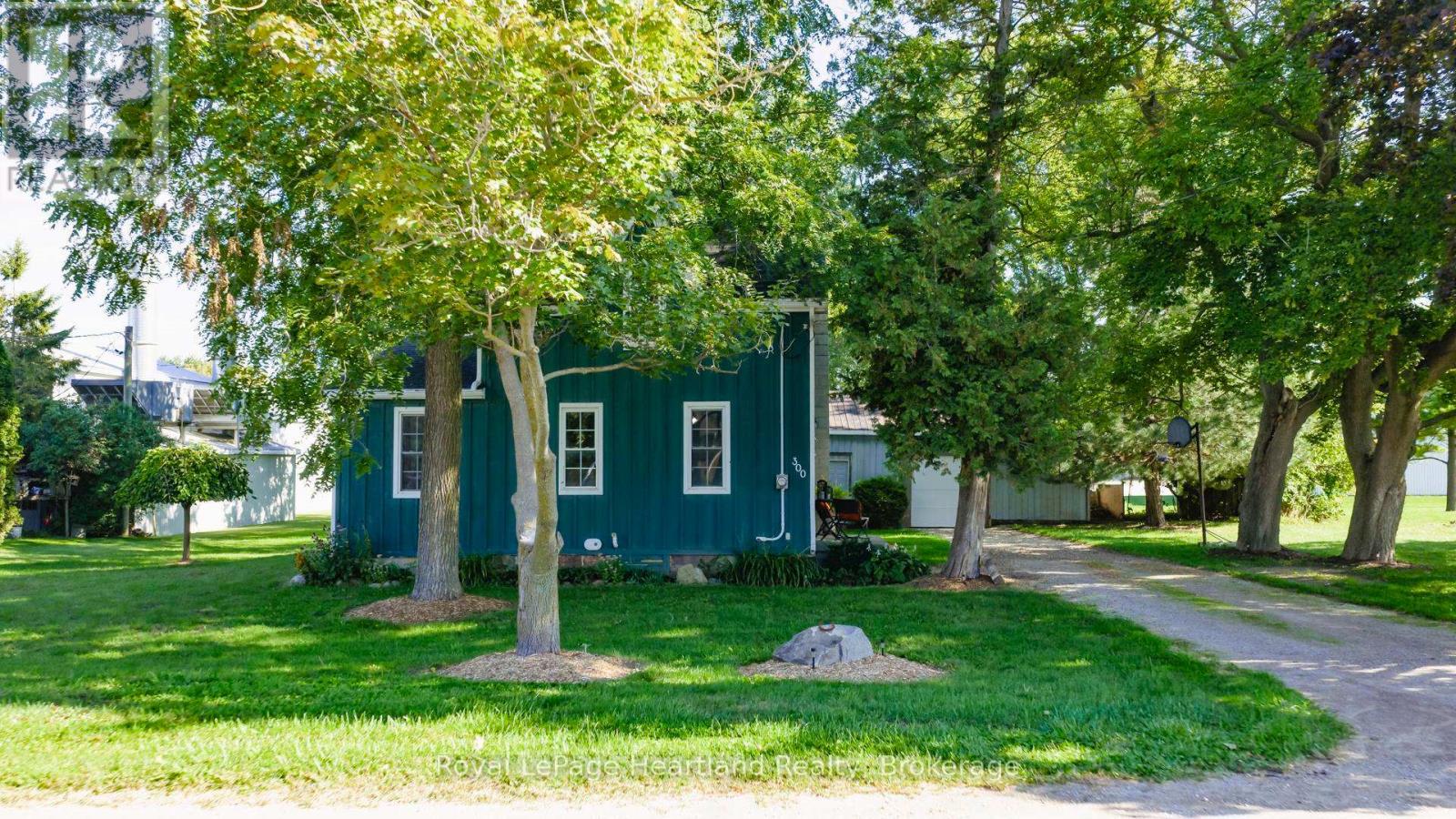 Photo 39 of 48 for 300 Blyth Road