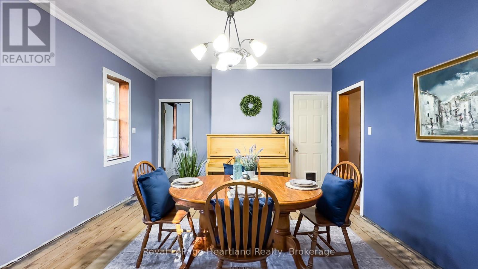 Photo 7 of 48 for 300 Blyth Road