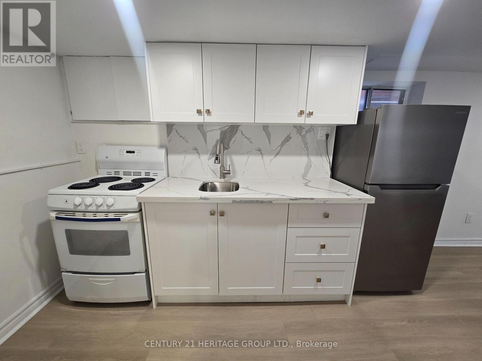 Basement - 217 Kingston Road, Toronto, Ontario  M4L 1T5 - Photo 7 - E12529806