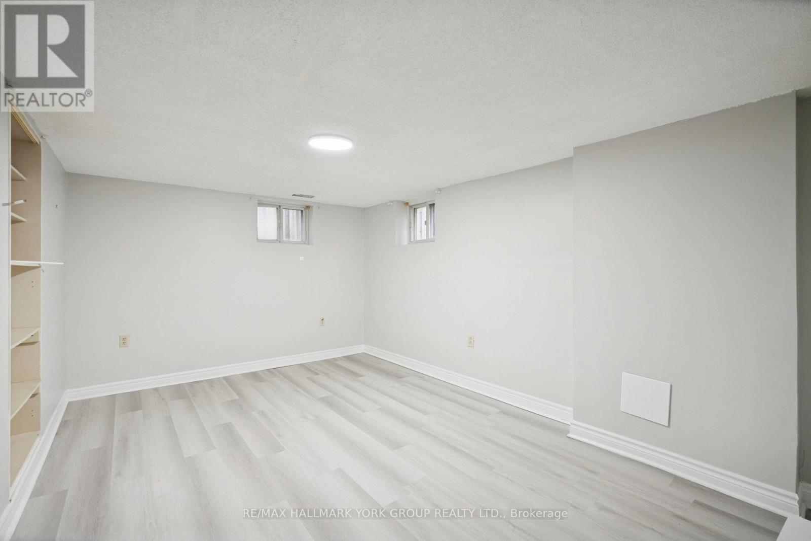 211 Maplehurst Avenue, Toronto, Ontario  M2N 3C3 - Photo 23 - C12577166