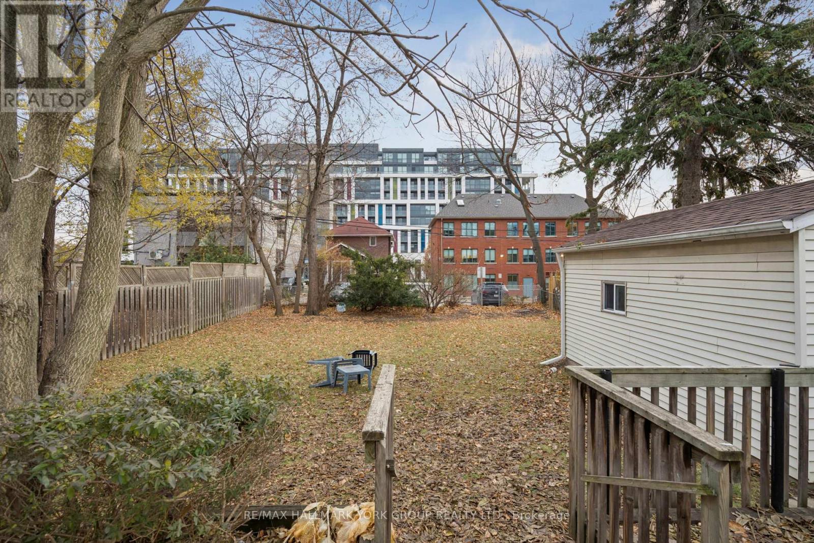 211 Maplehurst Avenue, Toronto, Ontario  M2N 3C3 - Photo 28 - C12577166