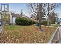 211 MAPLEHURST AVENUE