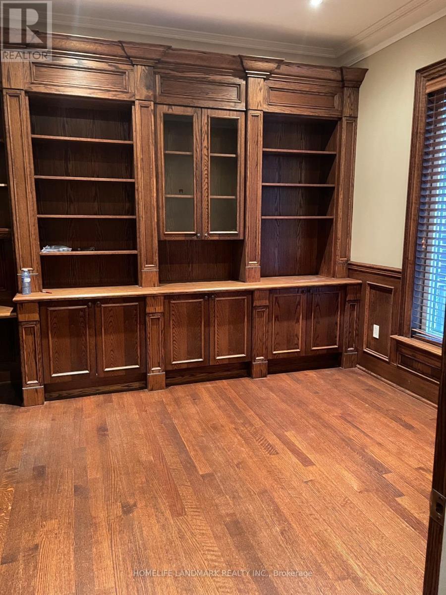 135 Florence Avenue, Toronto, Ontario  M2N 1G2 - Photo 3 - C12577178