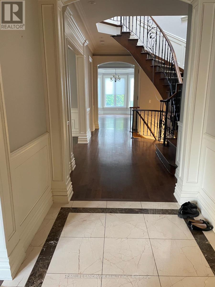 135 Florence Avenue, Toronto, Ontario  M2N 1G2 - Photo 7 - C12577178