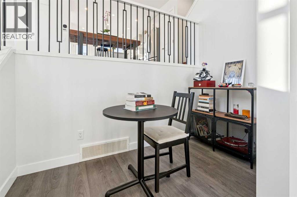 101 Lavender Manor Se, Calgary, Alberta  T3S 0C8 - Photo 6 - A2271838