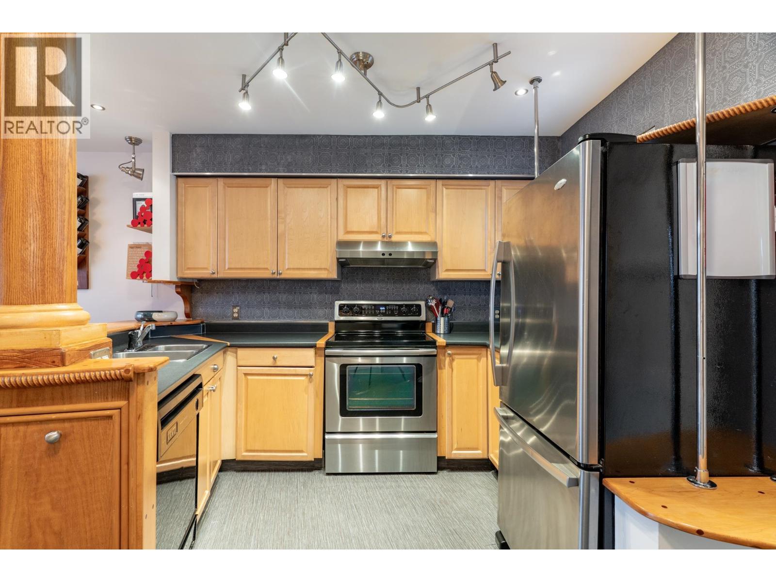 13 2151 Banbury Road, North Vancouver, British Columbia  V7G 1W7 - Photo 10 - R3069525