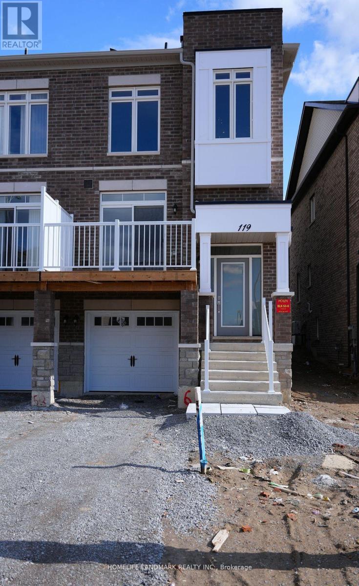 119 Seguin Street, Richmond Hill, Ontario  L4E 1N2 - Photo 4 - N12577168