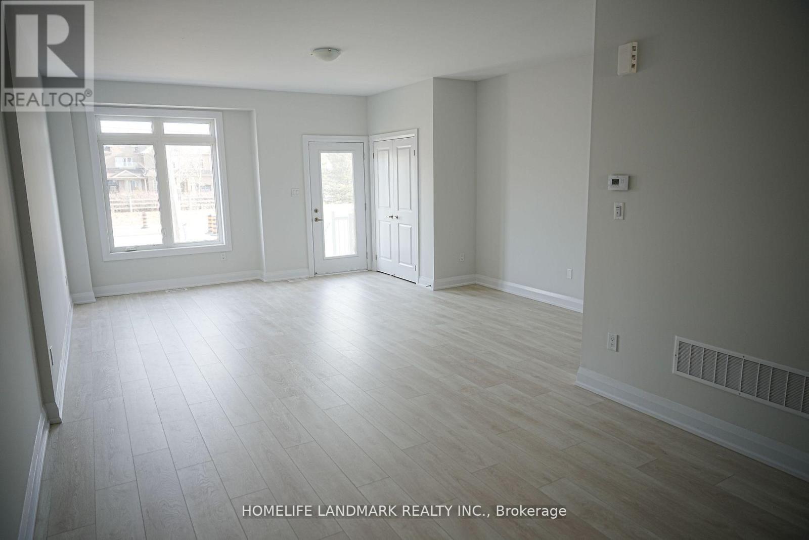 119 Seguin Street, Richmond Hill, Ontario  L4E 1N2 - Photo 9 - N12577168