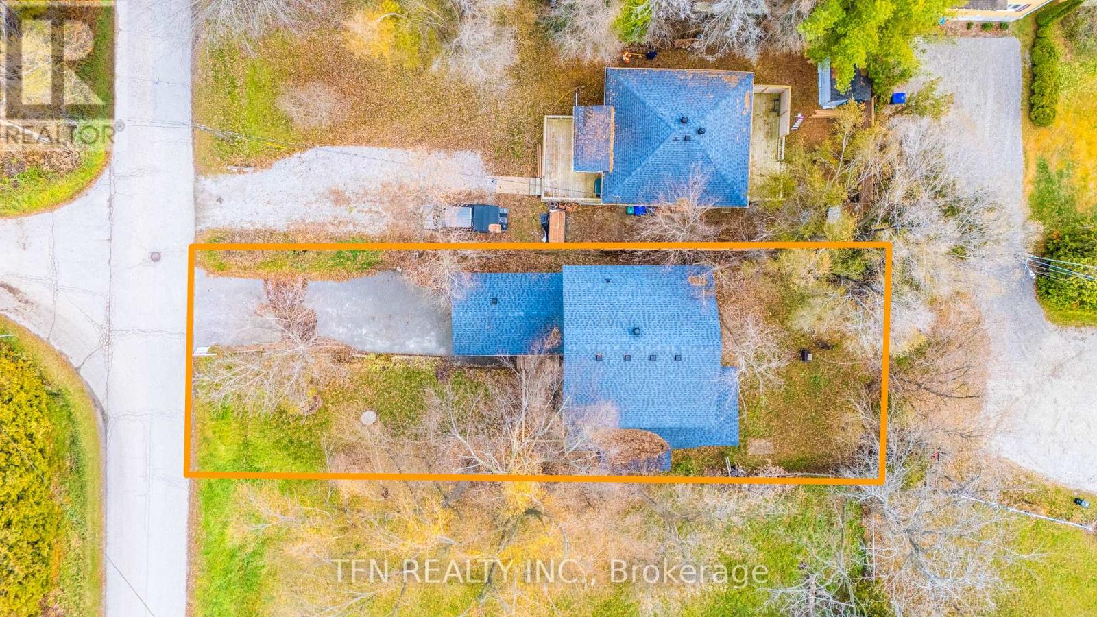 986 Robinson Street, Innisfil, Ontario  L0L 1C0 - Photo 34 - N12577174