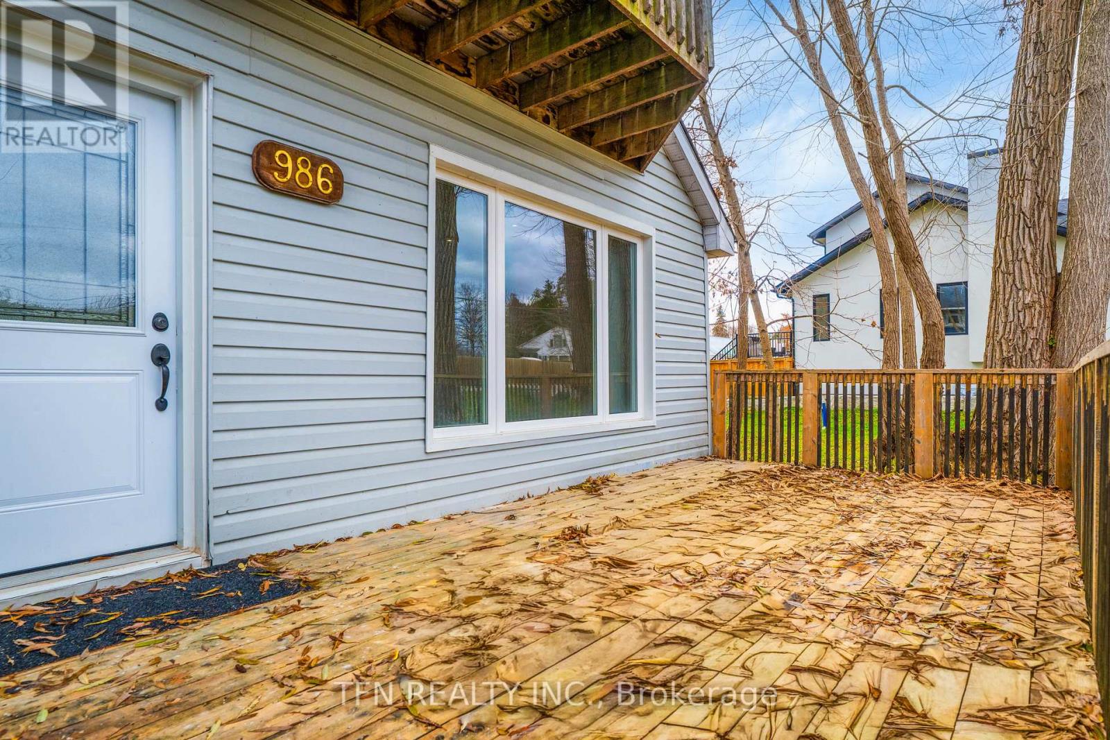 986 Robinson Street, Innisfil, Ontario  L0L 1C0 - Photo 5 - N12577174