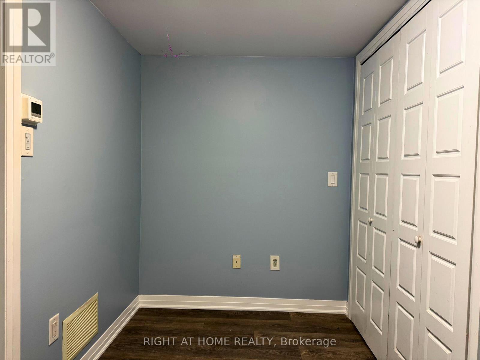 5 - 161 William Duncan Road, Toronto, Ontario  M3K 0B5 - Photo 15 - W12577170