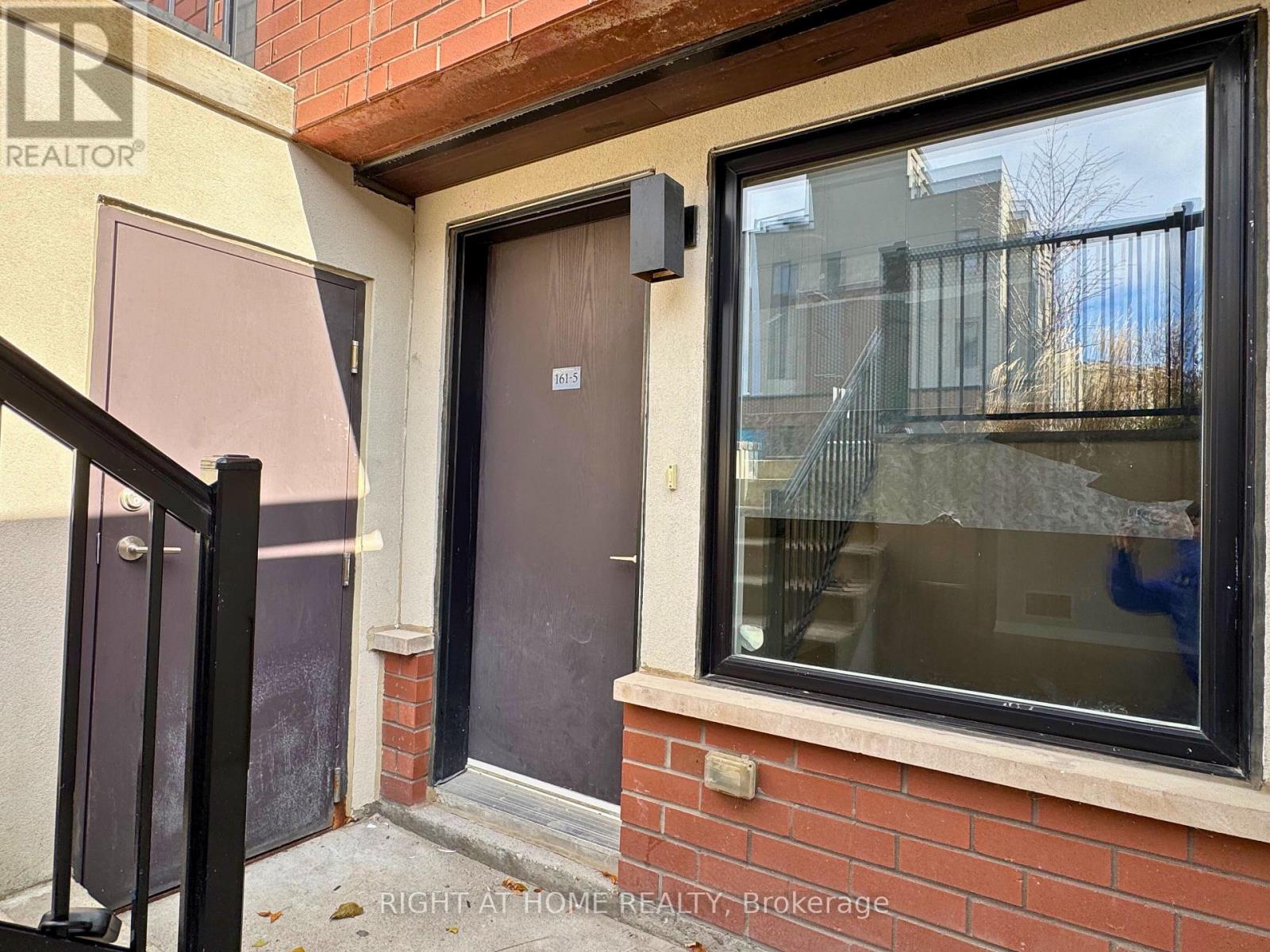 5 - 161 William Duncan Road, Toronto, Ontario  M3K 0B5 - Photo 3 - W12577170