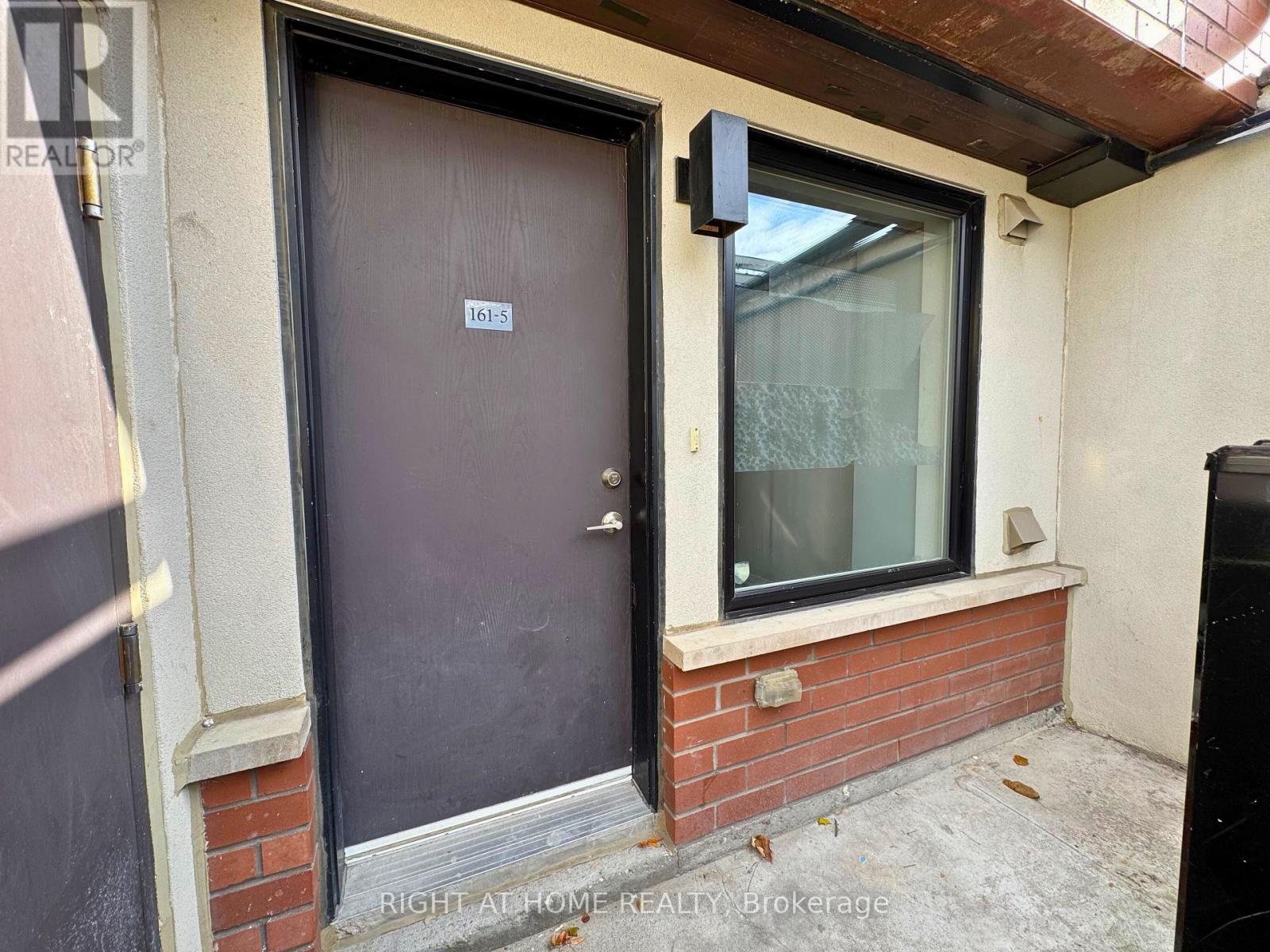 5 - 161 William Duncan Road, Toronto, Ontario  M3K 0B5 - Photo 4 - W12577170
