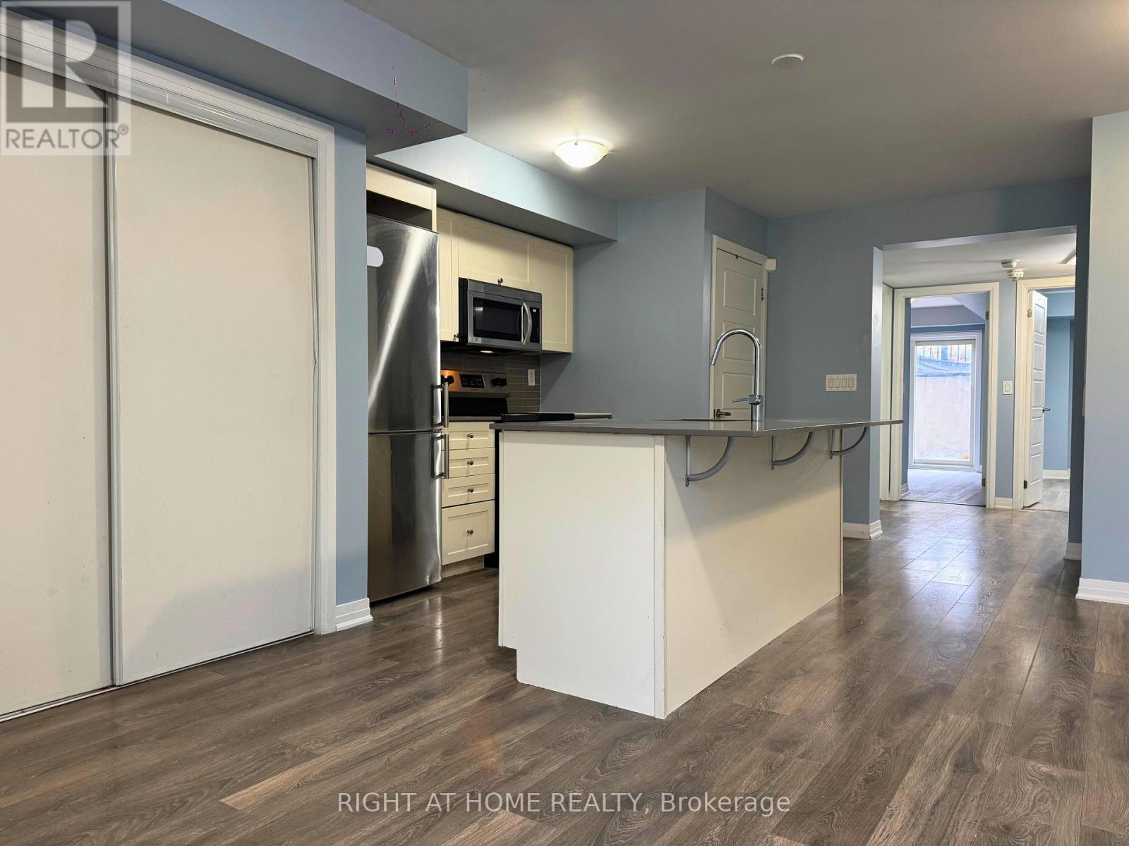 5 - 161 William Duncan Road, Toronto, Ontario  M3K 0B5 - Photo 9 - W12577170