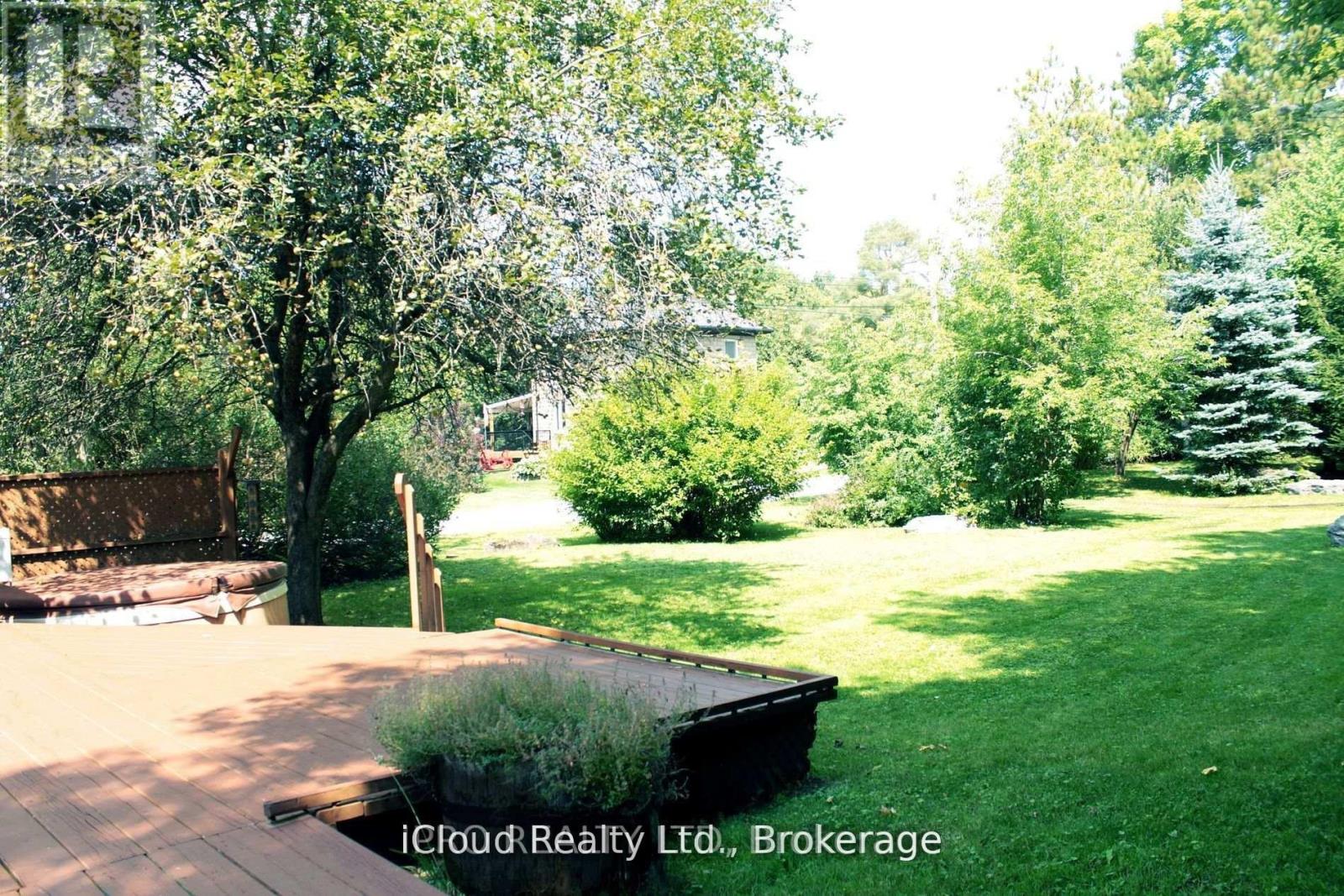 11 Maple Lane, Caledon, Ontario  L7E 0L3 - Photo 16 - W12577188