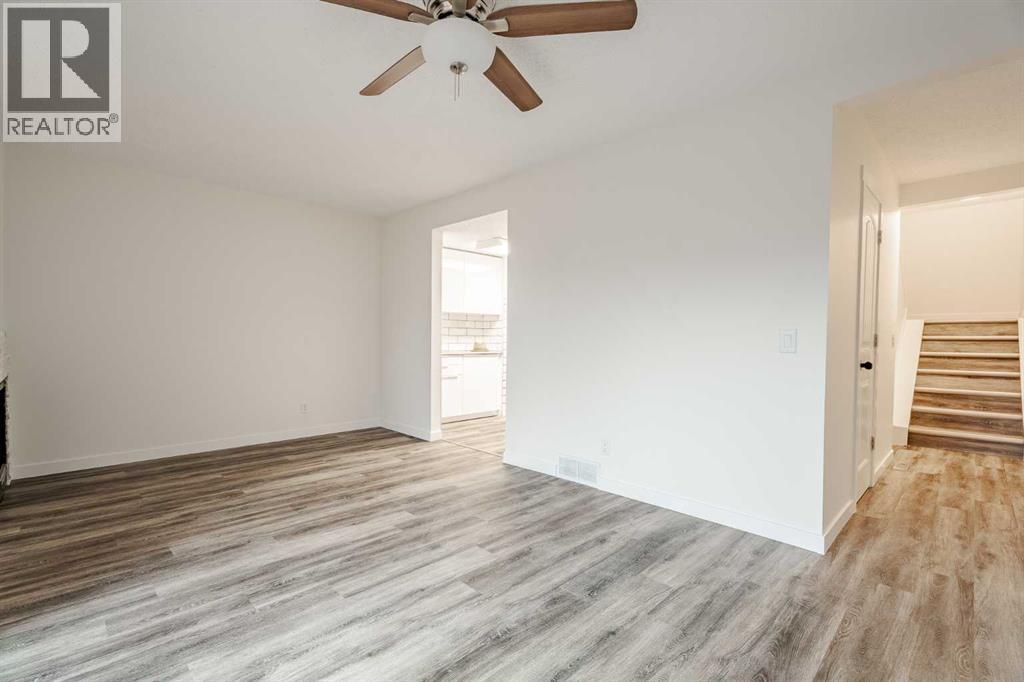 D, 11111 Oakfield Drive Sw, Calgary, Alberta  T2W 3H3 - Photo 5 - A2271314