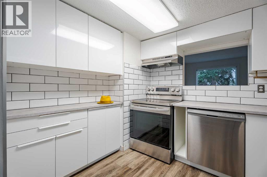 D, 11111 Oakfield Drive Sw, Calgary, Alberta  T2W 3H3 - Photo 7 - A2271314